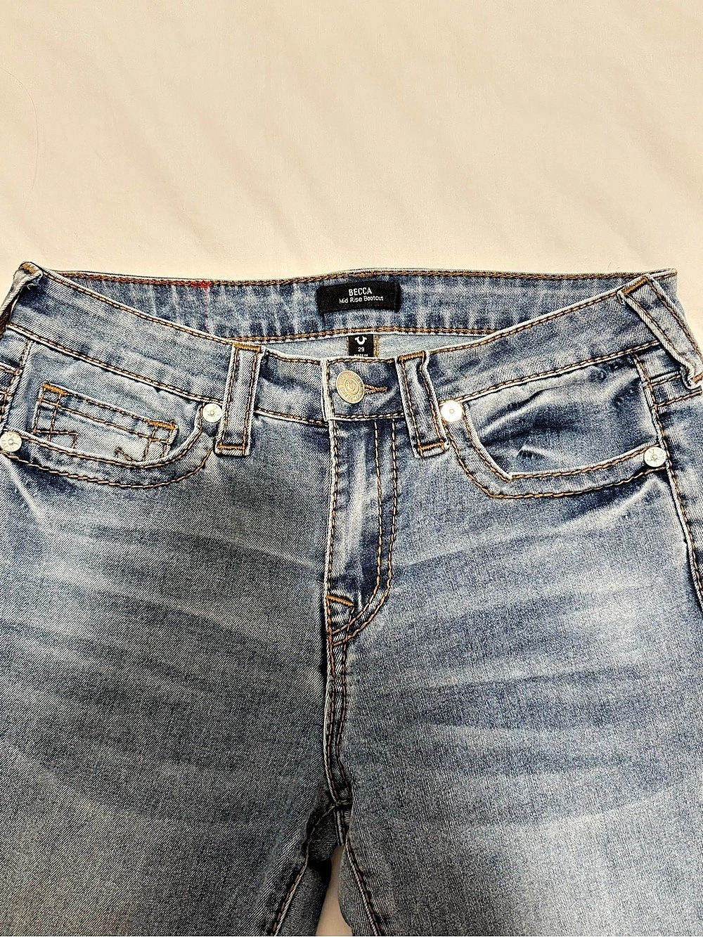 True Religion - Becca Mid Rise Bootcut - Picture 3 of 3